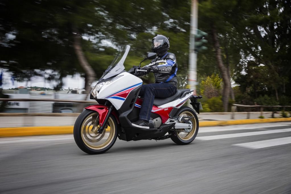 Honda Integra 750: Erstarkter Motorrad-Roller-Zwitter