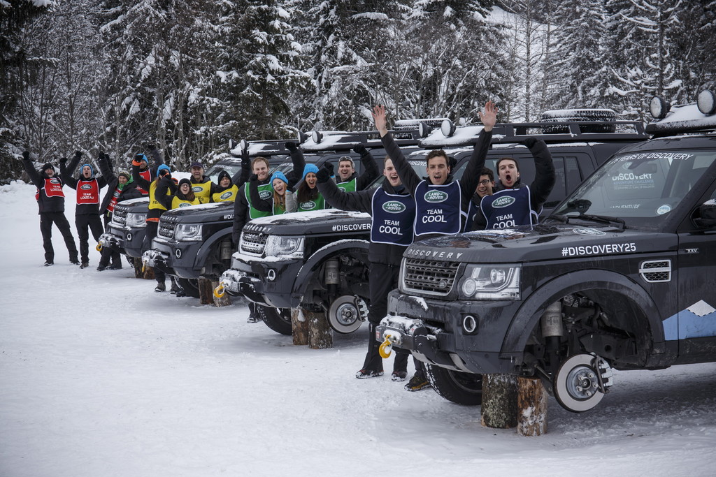 Junge Britin meistert Land Rovers Herausforderung am besten