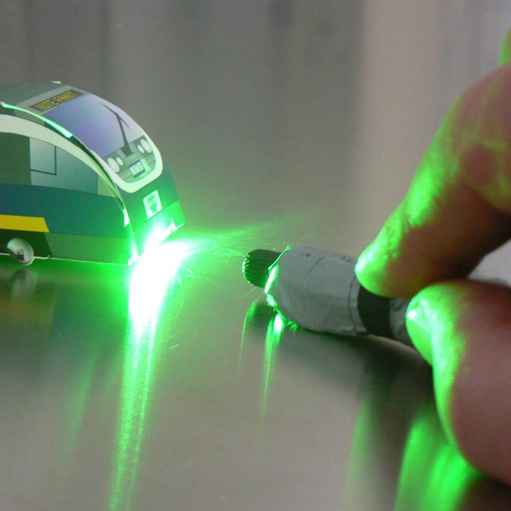 Laserpointer-Attacken im Straßenverkehr