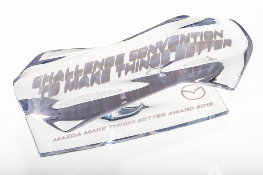 Mazda verleiht 