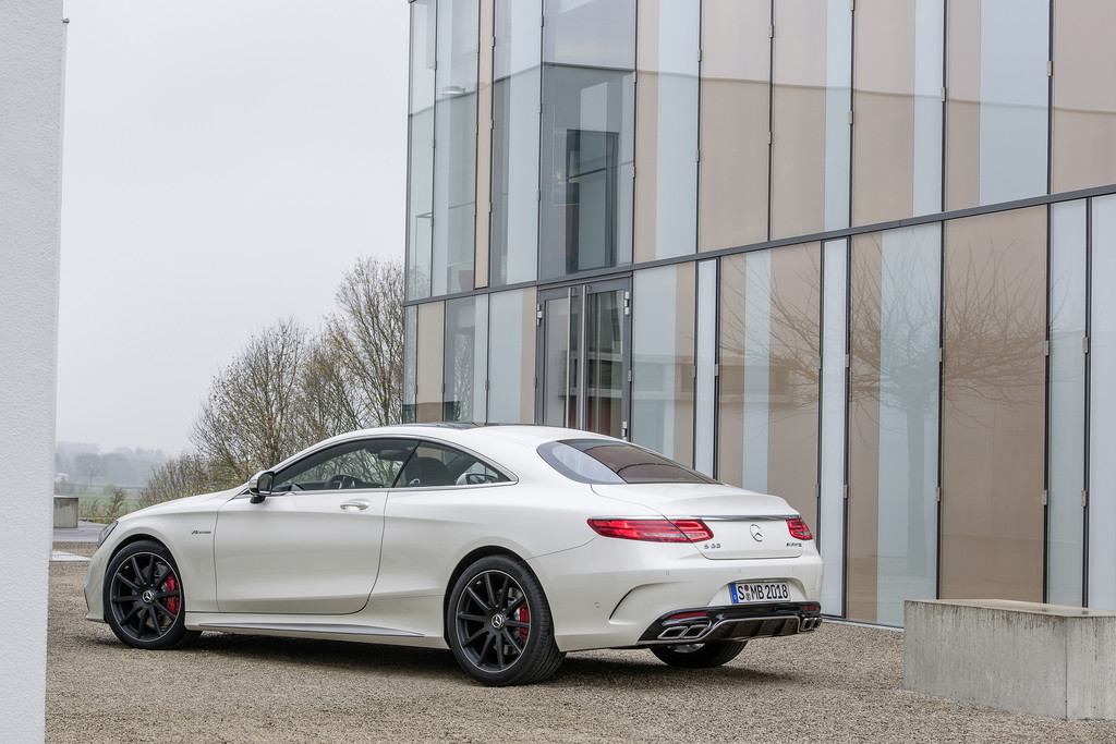 Mercedes-Benz S63 AMG Coupé: Schöner sprinten