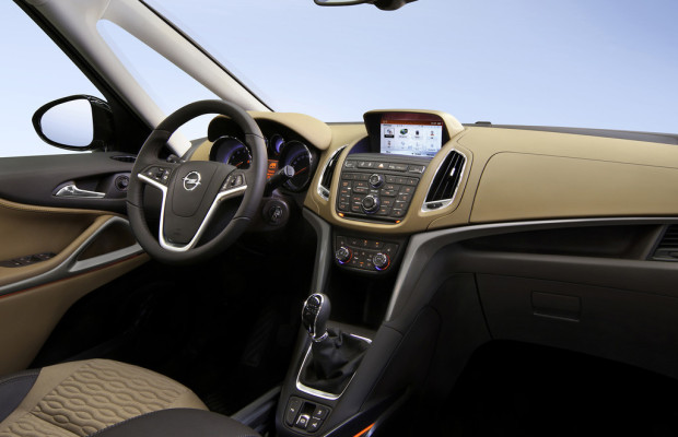 Opel Zafira Tourer bekommt Intelli-Link