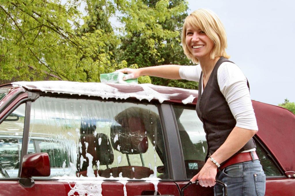 Pflege für Cabrio-Verdecke - Damit oben alles tadellos bleibt