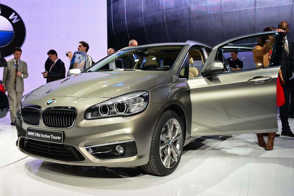 Premiere in Genf: BMW 2er Active Tourer. 