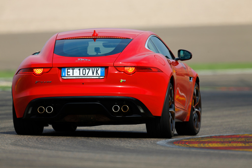 Pressepräsentation Jaguar F-Type Coupé: Alles passt