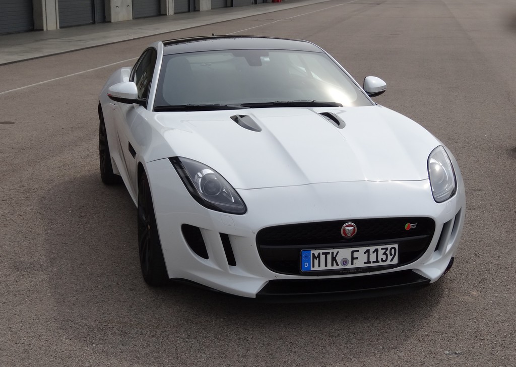 Pressepräsentation Jaguar F-Type Coupé: Alles passt