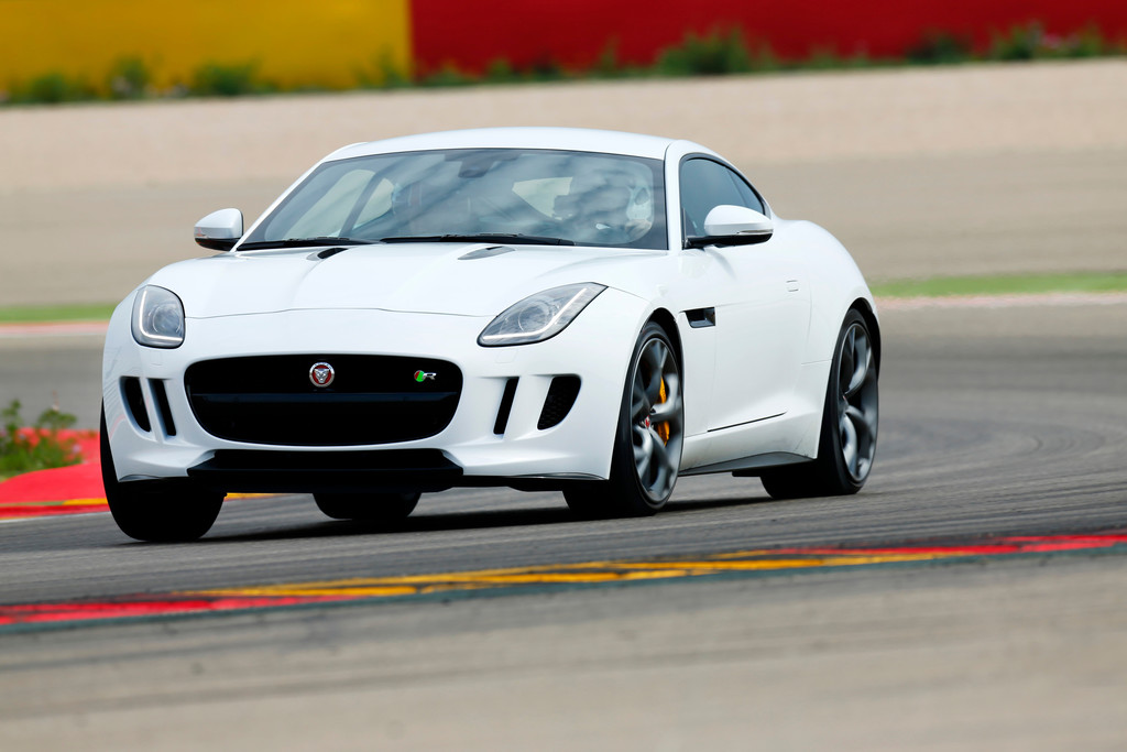 Pressepräsentation Jaguar F-Type Coupé: Alles passt
