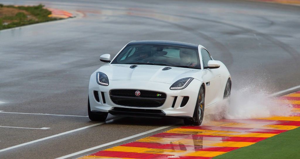 Pressepräsentation Jaguar F-Type Coupé: Alles passt