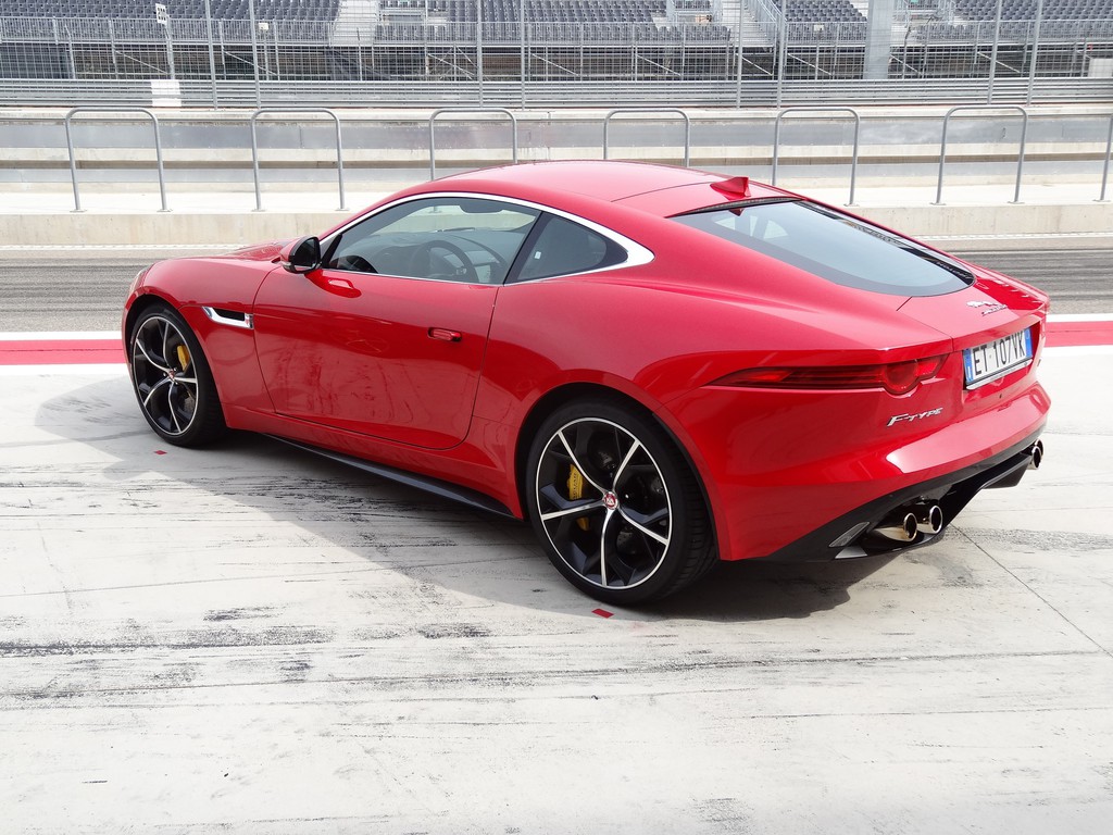Pressepräsentation Jaguar F-Type Coupé: Alles passt