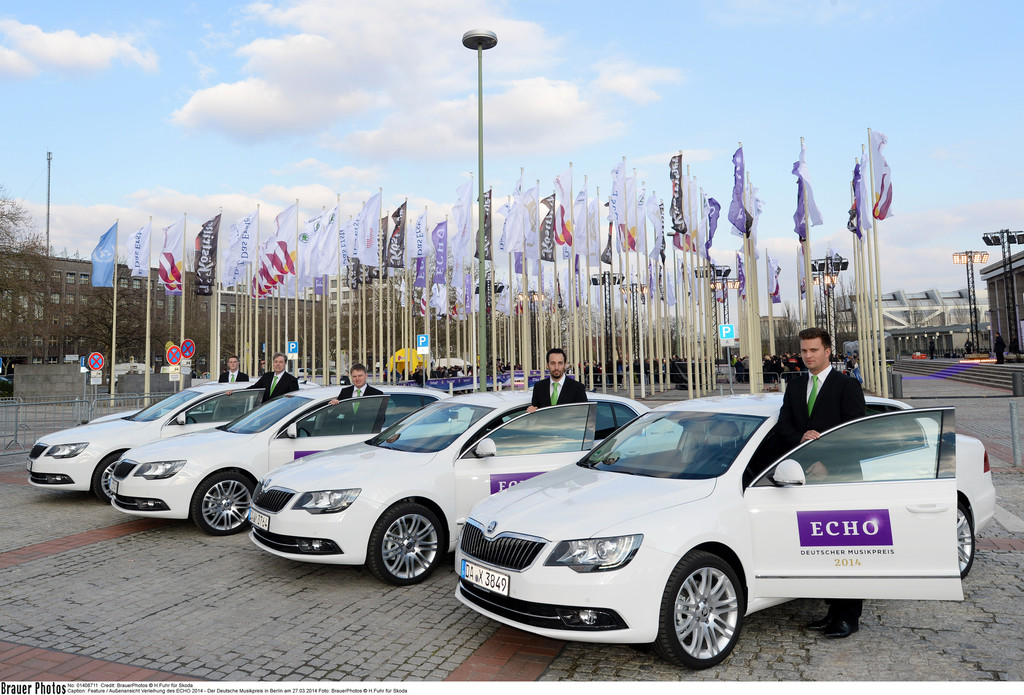Stars fuhren im Skoda zum Echo