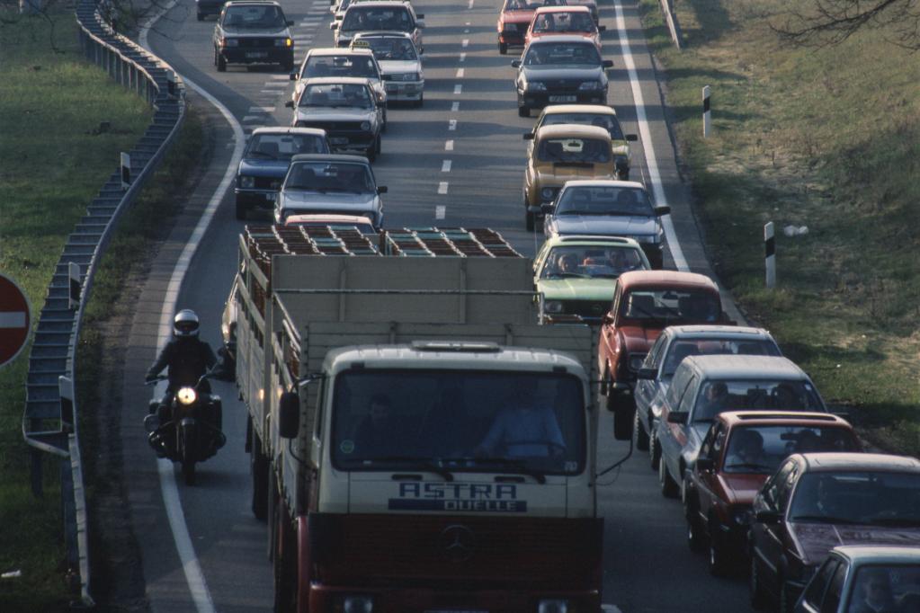 Stau: Keine Narren-Freiheit für Motorradfahrer