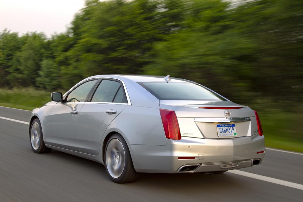 Test Cadillac CTS - E-Klasse auf Amerikanisch