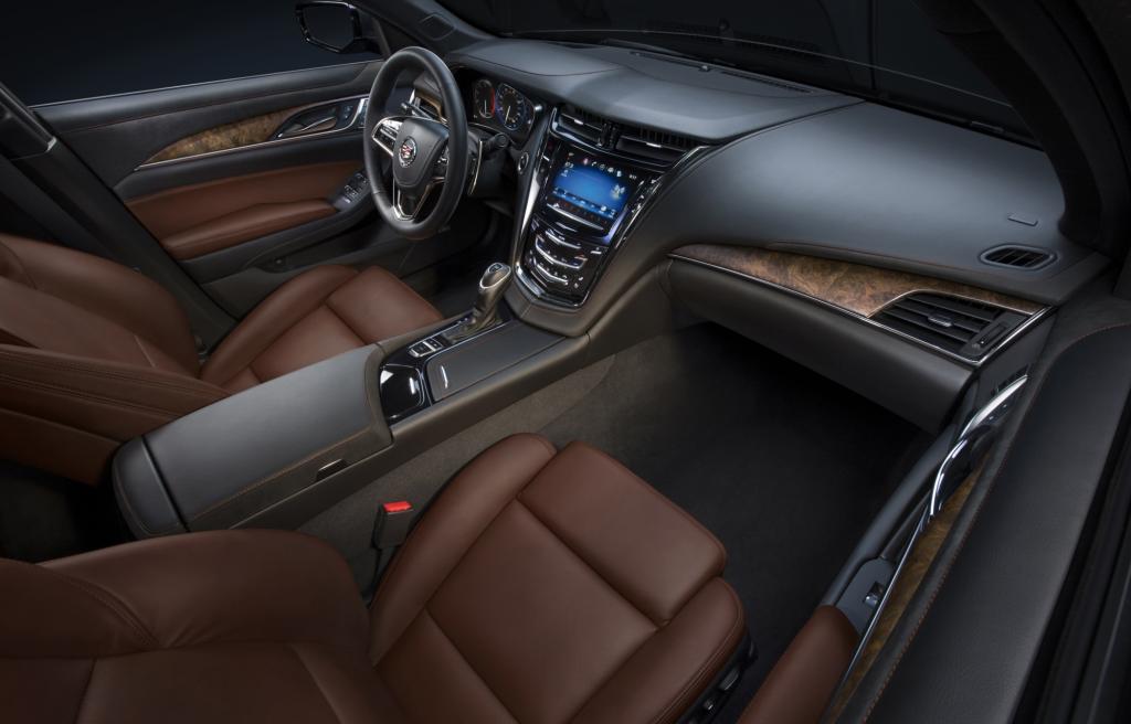 Test Cadillac CTS - E-Klasse auf Amerikanisch