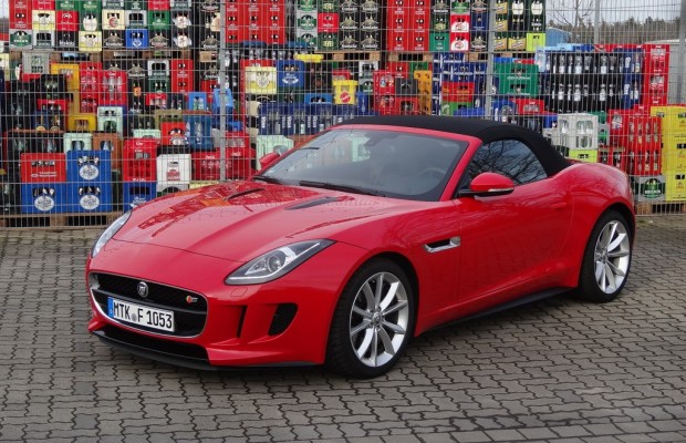 Test Jaguar F-Type Roadster - Das rockt gewaltig