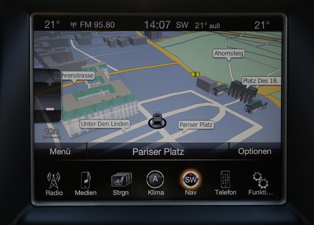 Test: Jeep Grand Cherokee - Oh Lord, won’t you buy me