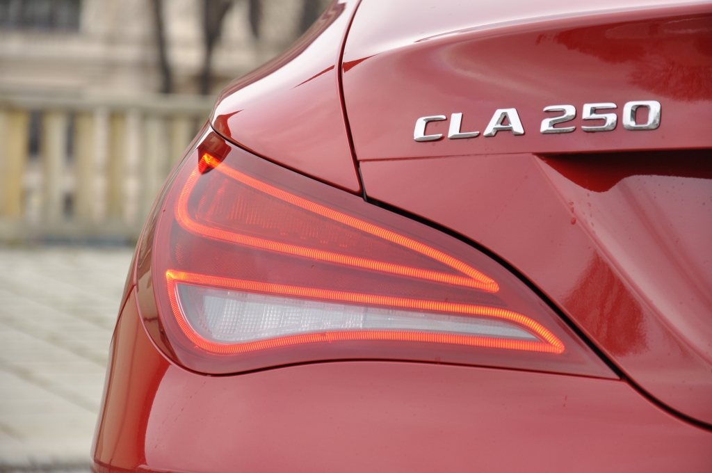 Test Mercedes CLA 250 4MATIC - Rattenscharf und hammerhart