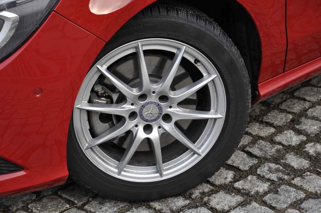 Test Mercedes CLA 250 4MATIC - Rattenscharf und hammerhart