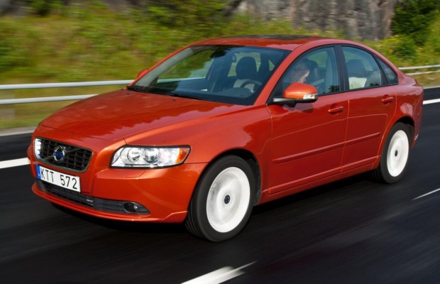 Volvo: Rückruf für S40 und V50