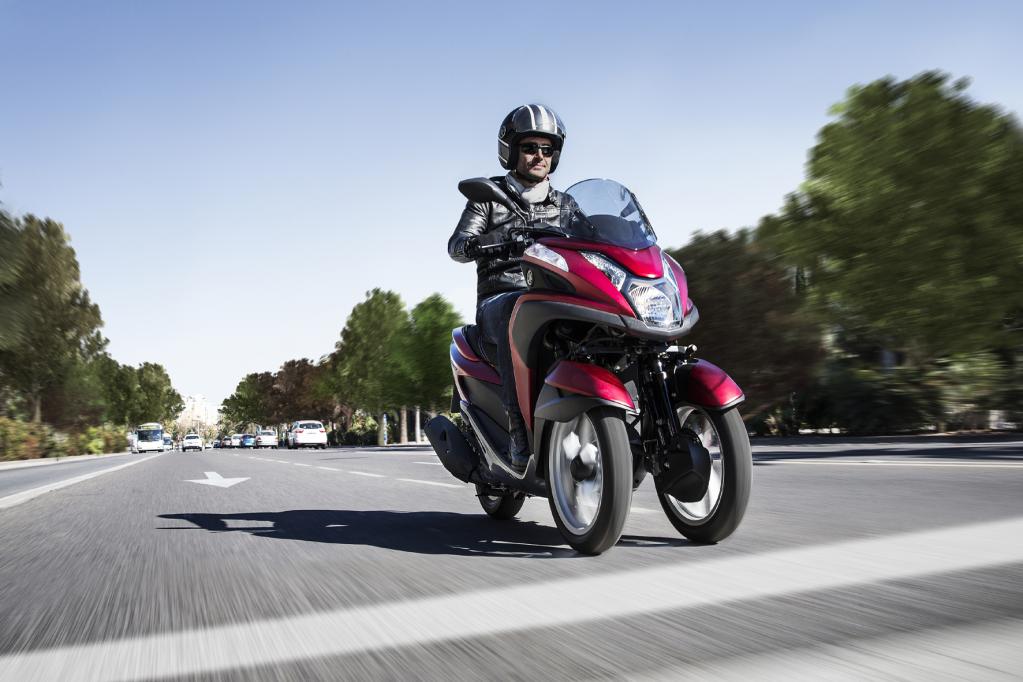 Yamaha: Mit einem Dreirad aus dem Stau