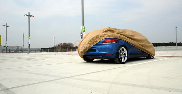 auto.de-Ostergewinnspiel: Drei Mal eine Softgarage - Flexibler Schutz fürs Auto