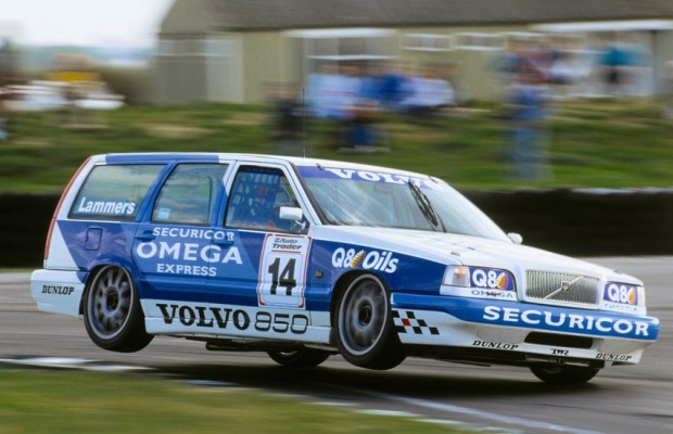 1994 kehrte Volvo in den Tourenwagensport zurück