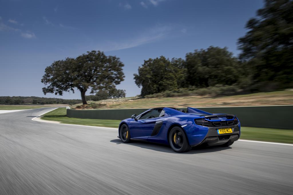 650S steht auf den Flanken des Donnerkeils, wenn der Wagen in diesen Tagen als Coupé und Spider zu den Händlern rollt.  
