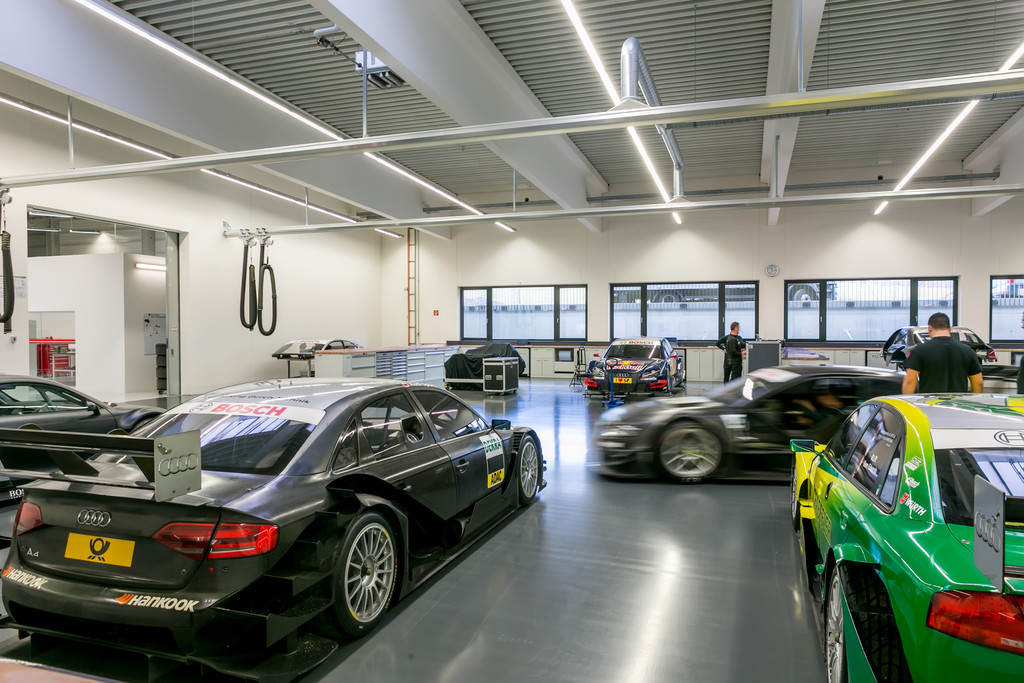 ABT eröffnet neues Motorsportzentrum