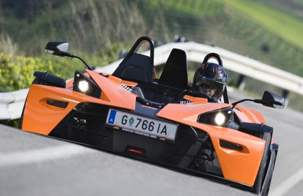 AMI 2014: Luxuslimousinen und Supersportwagen