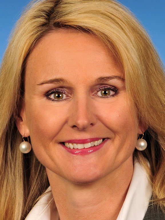 Ariane Reinhart neuer Conti-Vorstand