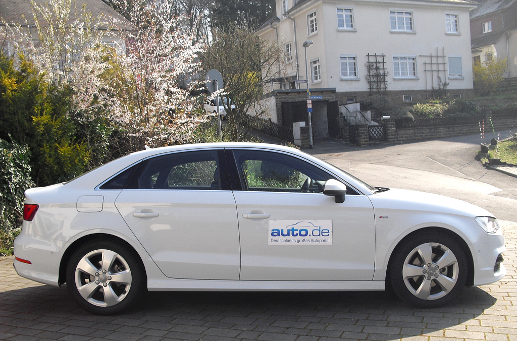 Audi A3: So sieht die viertürige Stufenheck-Limousine von der Seite aus. 