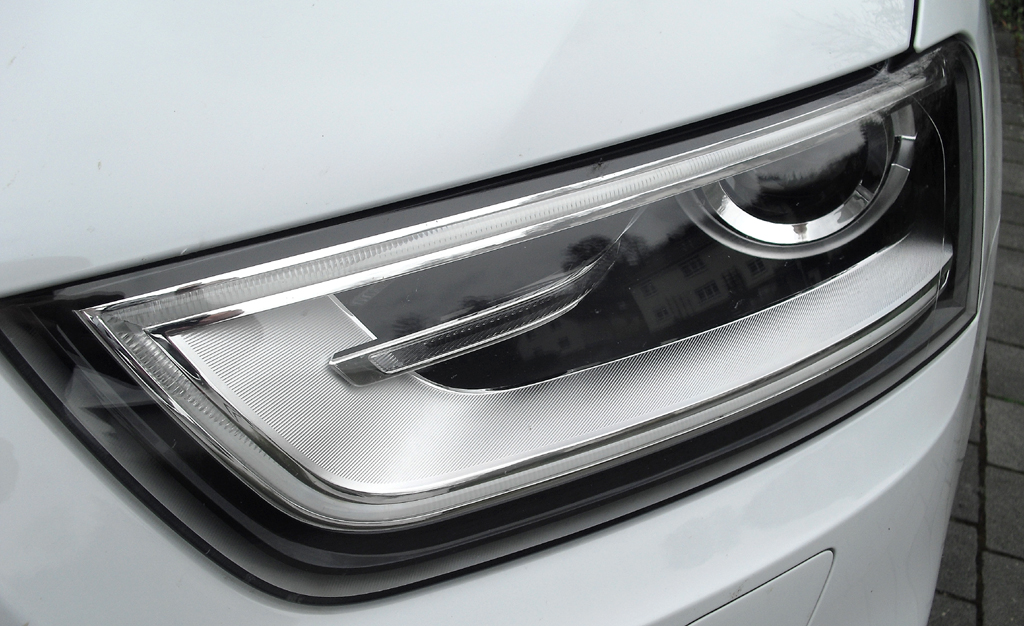 Audi Q3: Moderne Leuchteinheit vorn. 