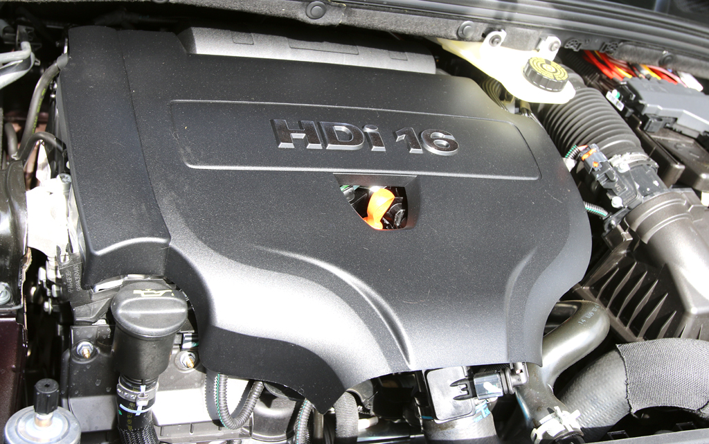 Citroën DS4: Blick auf den 2,0-Liter-Selbstzünder. 