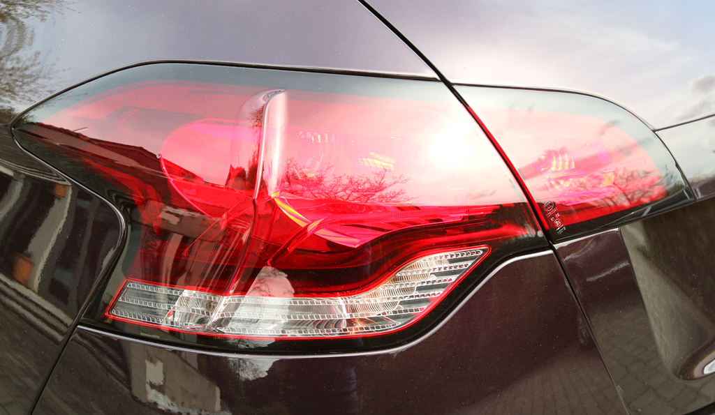 Citroën DS4: Moderne Leuchteinheit hinten. 