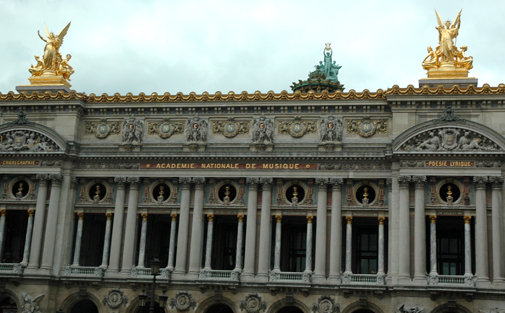 Das Phantom der Oper geht um: Blick auf die Opéra Garnier.