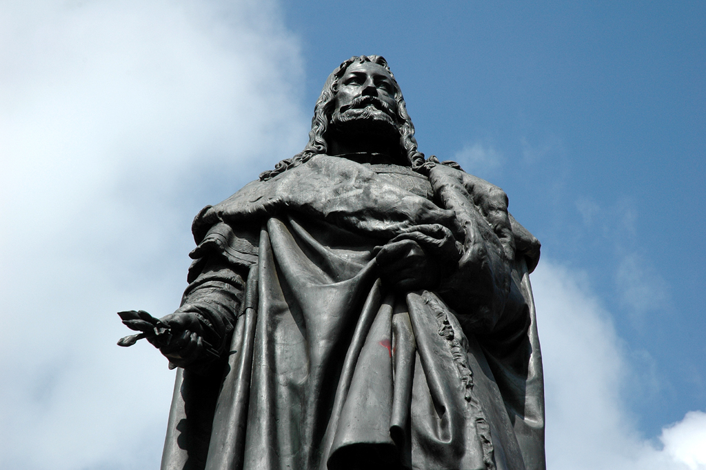 Denkmal für einen berühmten Sohn der Stadt: Albrecht Dürer. 