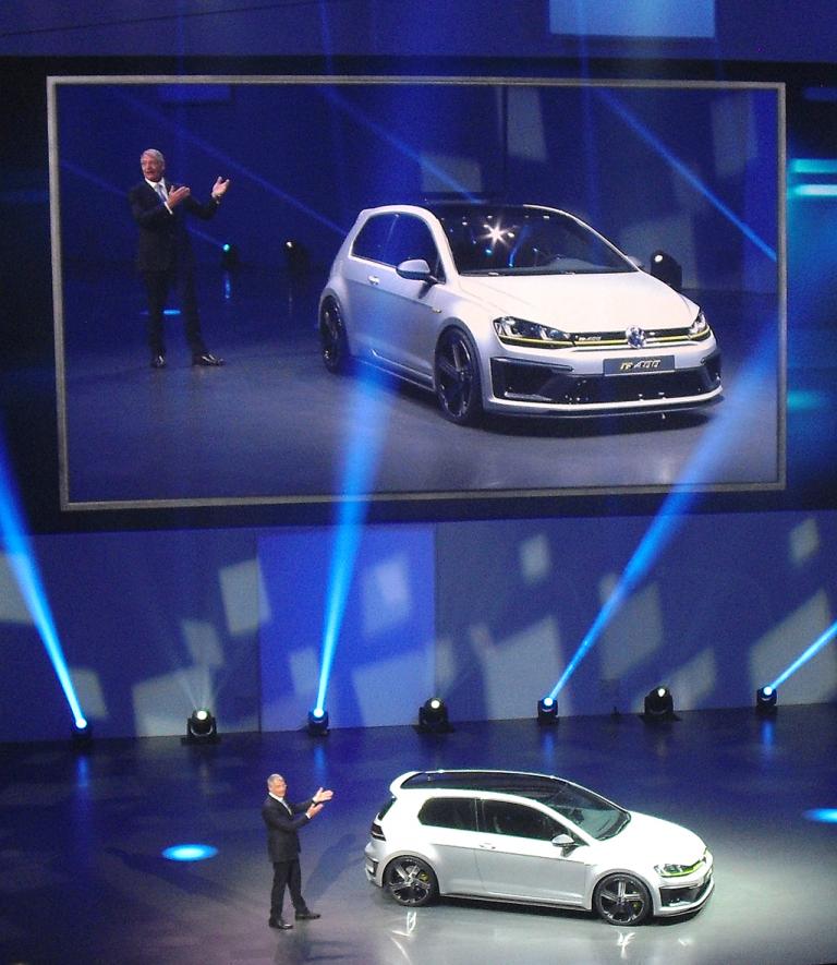 Der Extremsportler: Golf R400 mit 294/400 kW/PS, ebenfalls noch als Konzeptauto. 