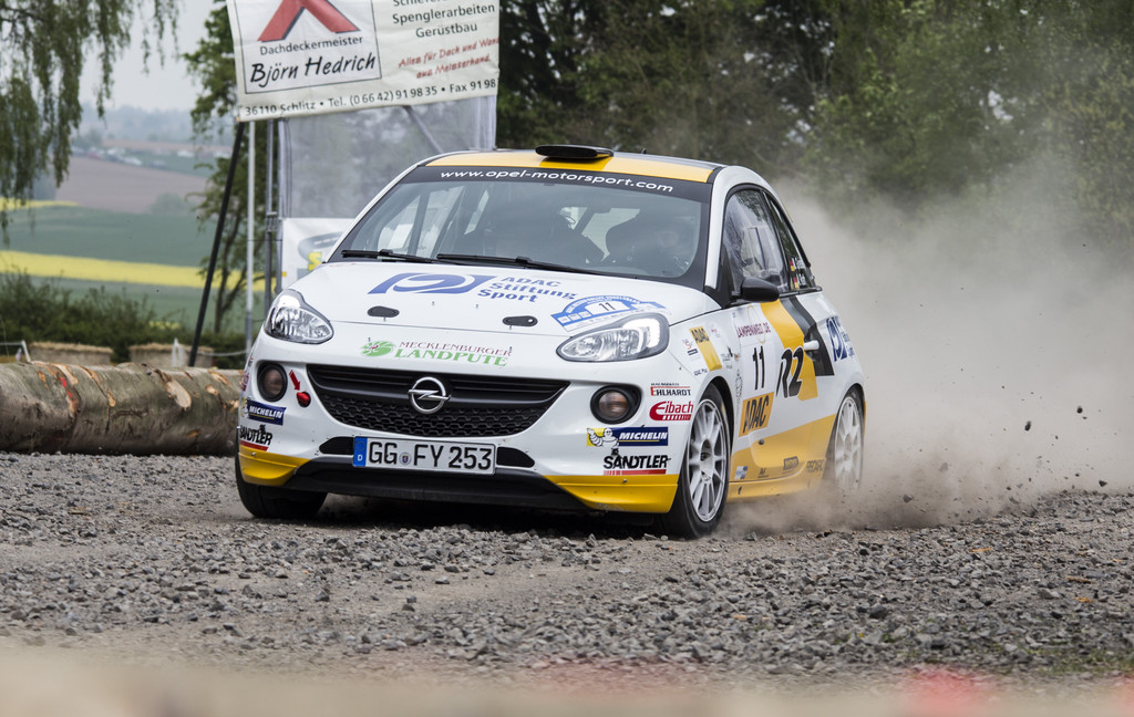 Dritter Doppelsieg für den Opel Adam R2