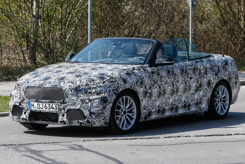 Erwischt: Erlkönig BMW 2er Cabrio - Oben offen