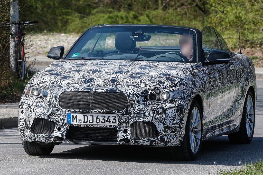 Erwischt: Erlkönig BMW 2er Cabrio - Oben offen