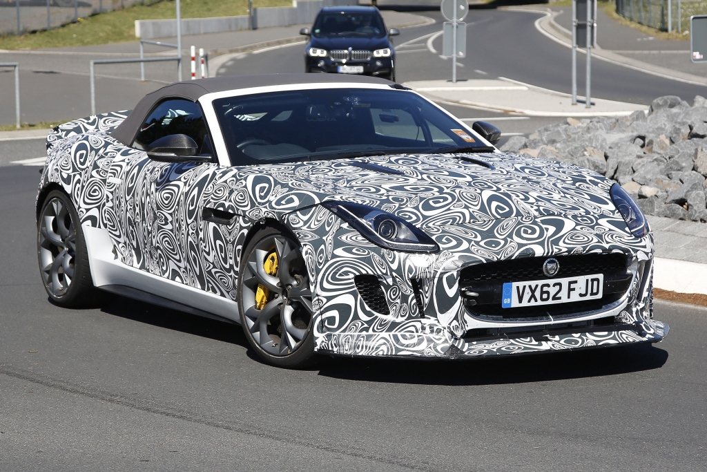 Erwischt: Erlkönig Jaguar F-Type R-S