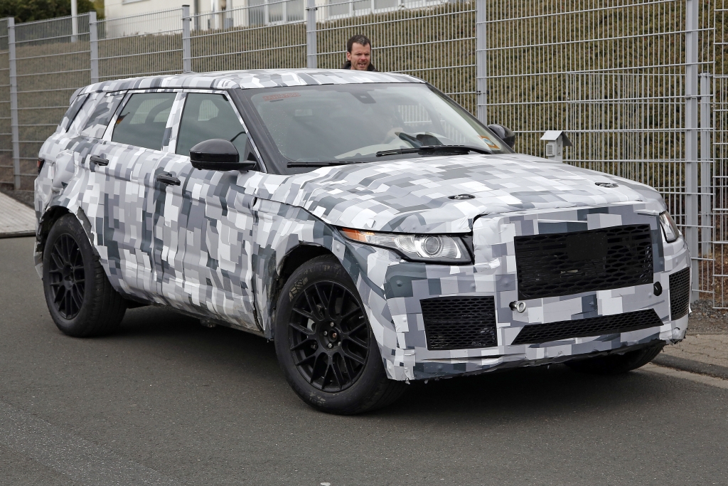 Erwischt: Erlkönig Jaguar SUV - Jaguar-Angriff auf Porsche-Tiger