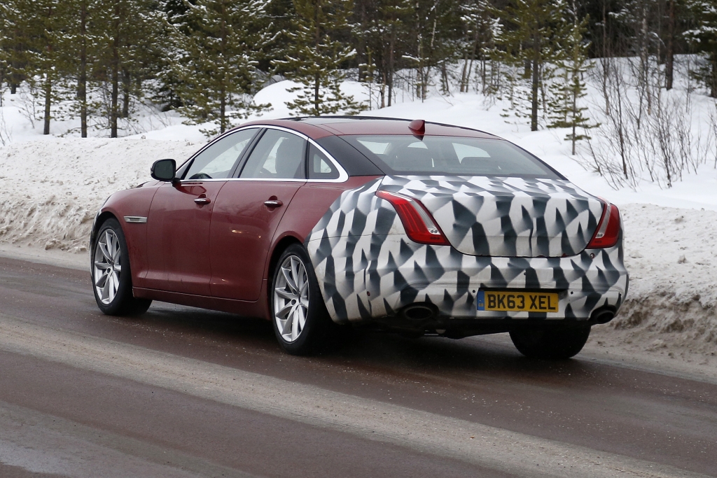 Erwischt: Erlkönig Jaguar XJ