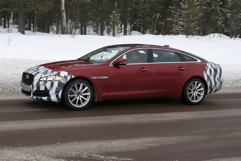 Erwischt: Erlkönig Jaguar XJ