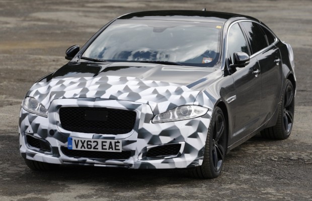 Erwischt: Erlkönig Jaguar XJR Facelift
