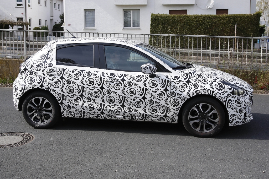 Erwischt: Erlkönig Mazda 2 - Nachwuchs für die Kodo-Herde