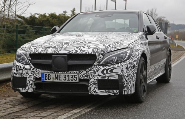 Erwischt: Erlkönig Mercedes C 63 AMG