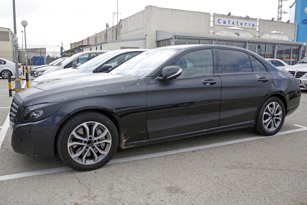 Erwischt: Erlkönig Mercedes C-Klasse Plug-In-Hybrid