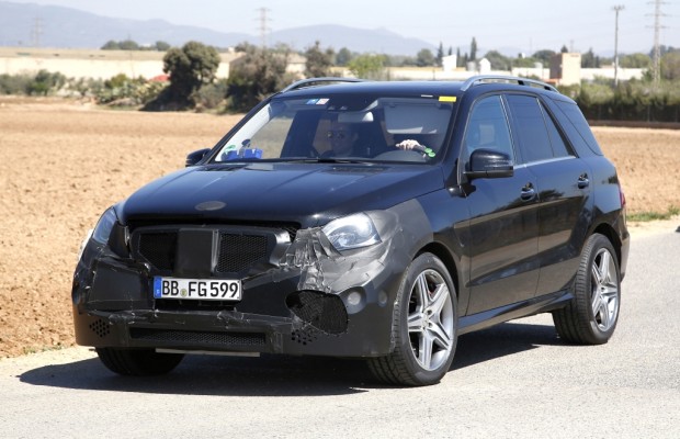 Erwischt: Erlkönig Mercedes ML 63 AMG Facelift