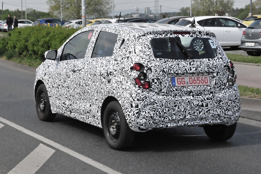 Erwischt: Erlkönig Opel Agila und Chevrolet Spark
