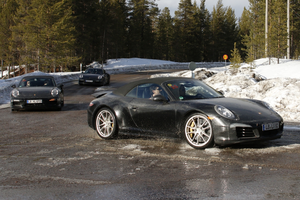 Erwischt: Erlkönig Porsche 911 GTS Cabrio